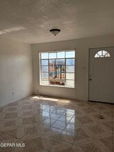 1300 N Ochoa St in El Paso, TX - Building Photo - Building Photo