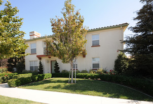 Creek Bridge Apartments in King City, CA - Building Photo