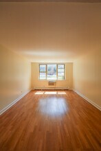 1775 W Highland Ave in Chicago, IL - Building Photo - Building Photo