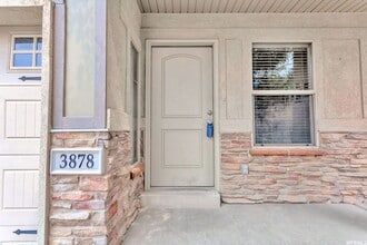 3878 Scarlet Sage Way in South Jordan, UT - Building Photo - Building Photo