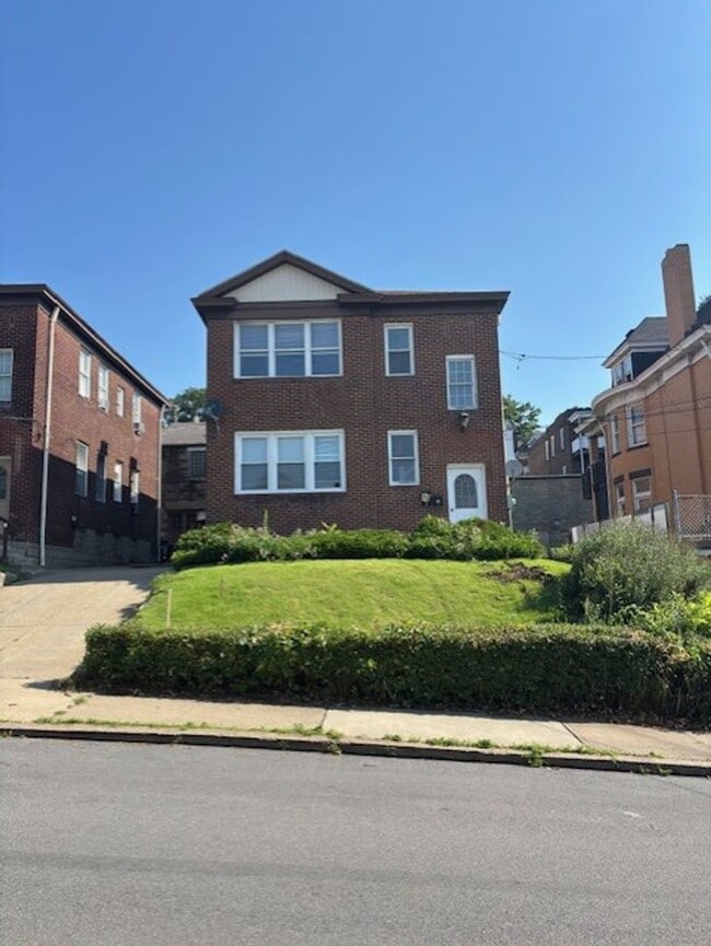 property at 2709 Pyramid Ave