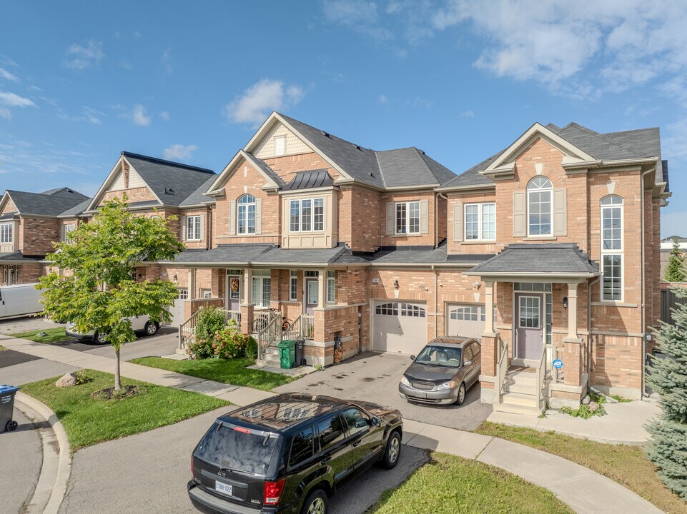 14-36 Kempenfelt Trl in Brampton, ON - Building Photo