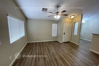 12809 W Roanoke Ave in Avondale, AZ - Foto de edificio - Building Photo