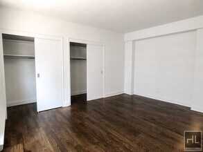 EAST 69 STREET in New York, NY - Foto de edificio - Building Photo