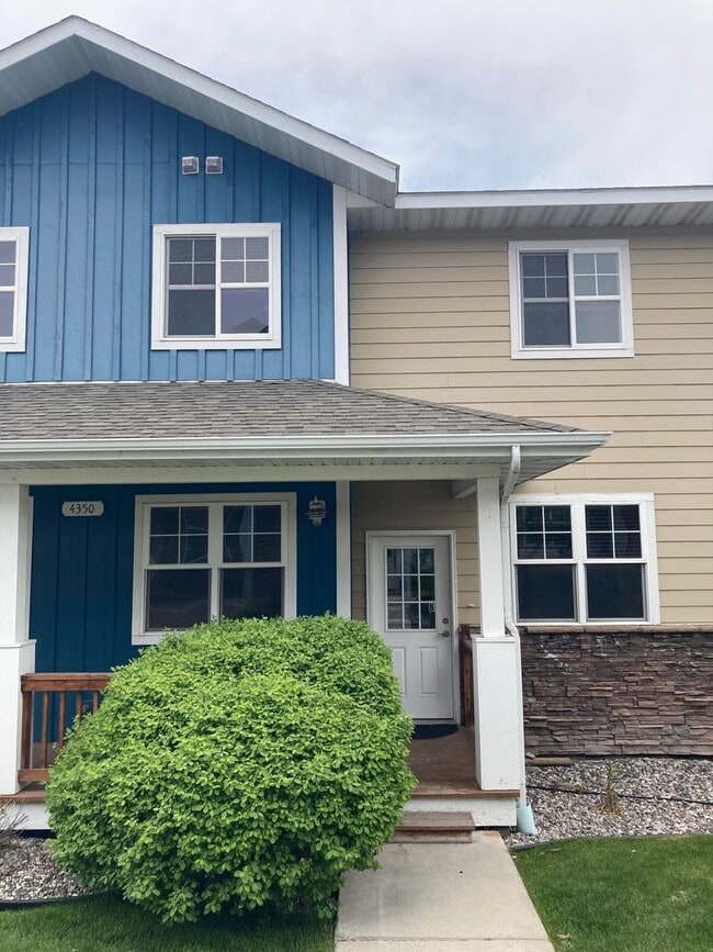 property at 4350 Glenwood Dr