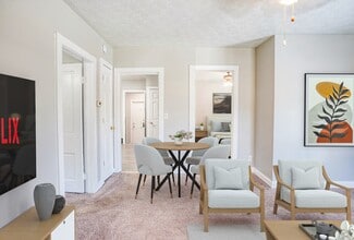 The Union Apartments in Lafayette, IN - Foto de edificio - Building Photo