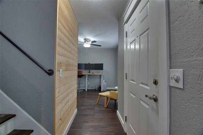 2924 Canyon Oaks Ct in Norman, OK - Building Photo - Building Photo