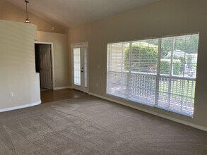 4821 Jeanette Ct in St. Cloud, FL - Building Photo - Building Photo