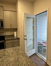 Room in Townhome on Murray Br Dr in Charlotte, NC - Foto de edificio - Building Photo