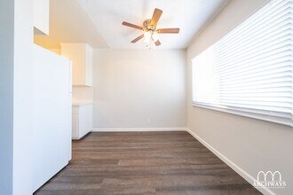 2320 Virginia Ave in Santa Monica, CA - Building Photo - Building Photo
