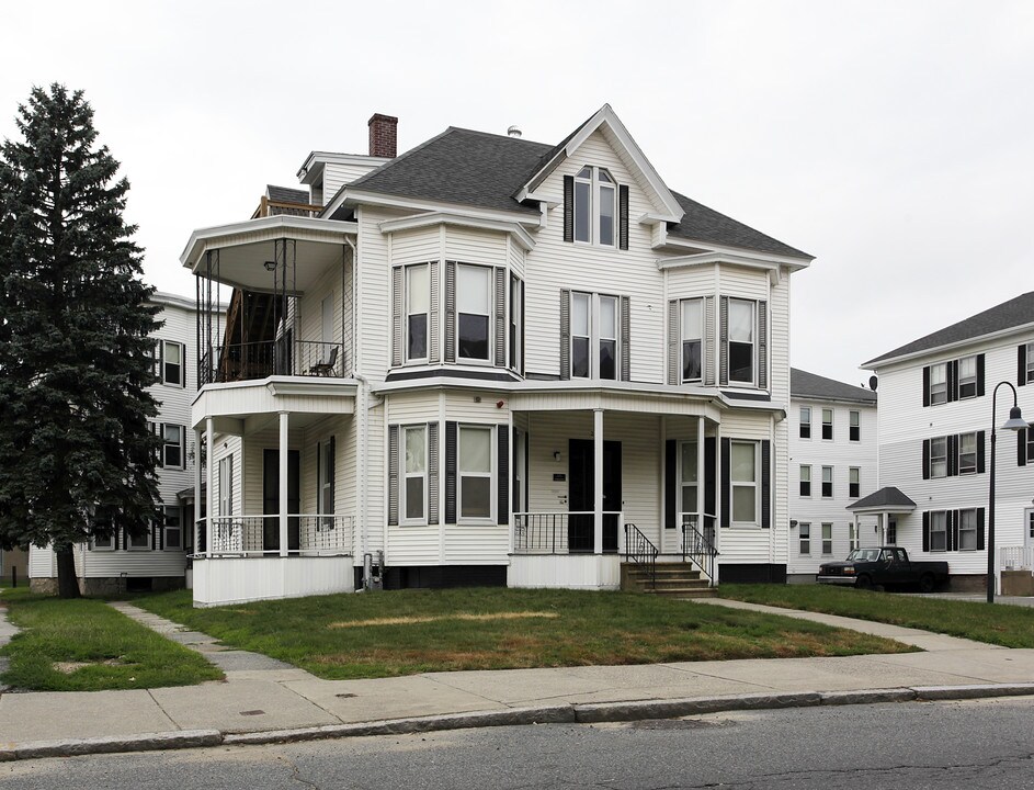 21 Maywood St in Worcester, MA - Foto de edificio