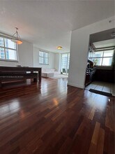 1250 S Miami Ave, Unit 2214 in Miami, FL - Building Photo - Building Photo
