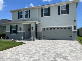 4633 Academic Ln in West Melbourne, FL - Building Photo