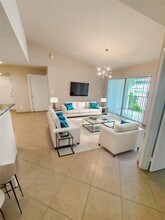 640 S Park Rd in Hollywood, FL - Building Photo - Building Photo