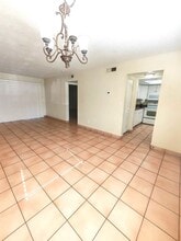 6306 Newtown Cir in Tampa, FL - Building Photo - Building Photo