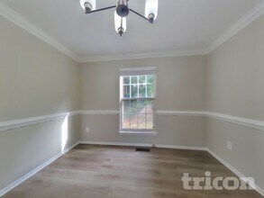 8609 Undermire Ct in Bowie, MD - Foto de edificio - Building Photo