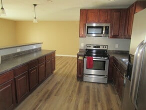 1410 Auburn Dr in Colorado Springs, CO - Building Photo - Building Photo