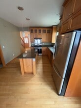 606 Darby Dr in Bellingham, WA - Building Photo - Building Photo