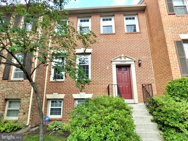 property at 10127 Ebenshire Ct