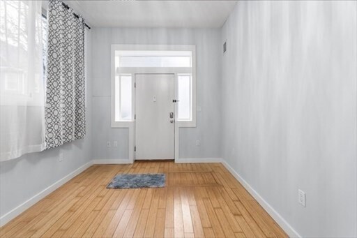 8 Parker St in Everett, MA - Building Photo - Building Photo