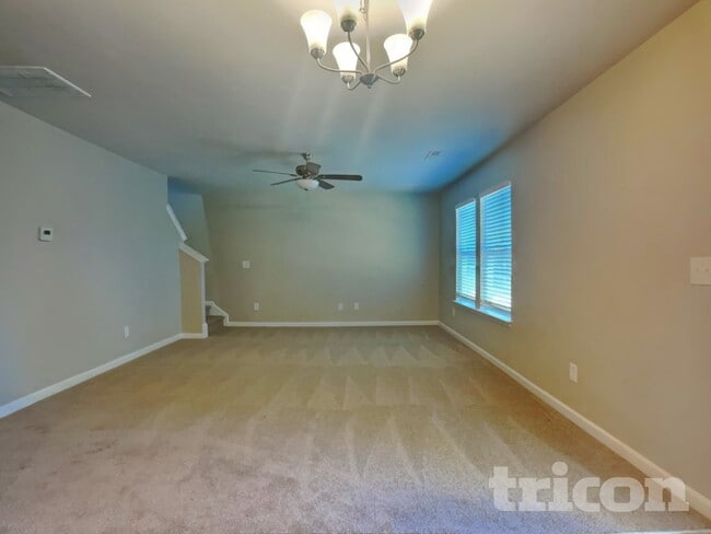 572 Lakerun Dr in Bunnlevel, NC - Building Photo - Building Photo