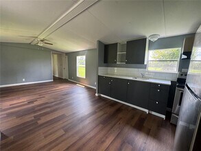 7238 Halima Rd in Dover, FL - Building Photo - Building Photo