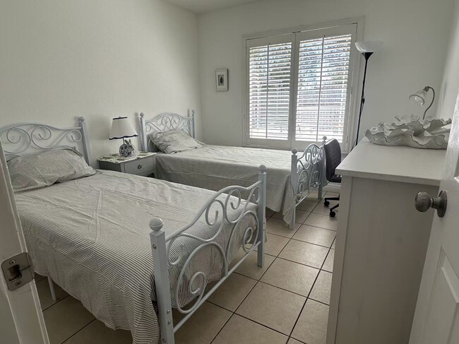 property at 13422 Parkview Ter