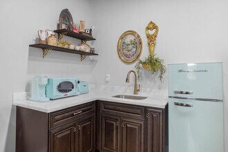 156 Camellia St in Biloxi, MS - Building Photo - Building Photo