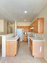 5855 Lee Fairy Ct in Las Vegas, NV - Building Photo - Building Photo