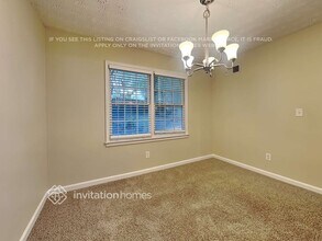 990 Thousand Oaks Dr in Lawrenceville, GA - Building Photo - Building Photo