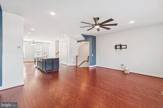 17258 Herring Gull Ln in Dumfries, VA - Building Photo - Building Photo
