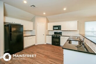 7108 Meadow Lake Dr in Yukon, OK - Foto de edificio - Building Photo