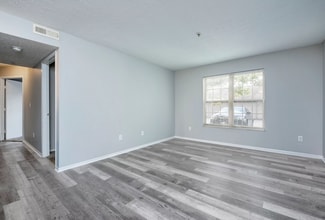 Post at Sincalir in Columbus, OH - Building Photo - Building Photo