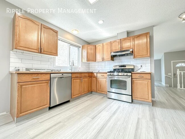 123 Ridgebrook Dr SW in Airdrie, AB - Building Photo - Building Photo