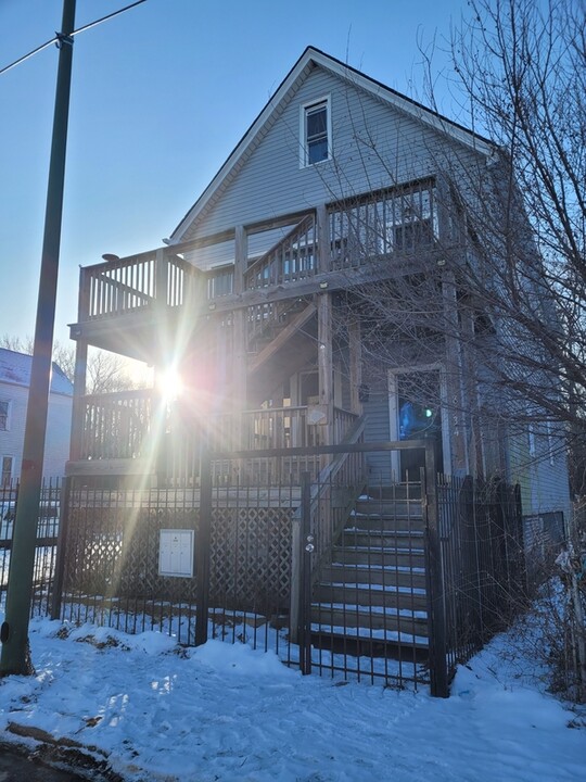 8534 S Burley Ave in Chicago, IL - Building Photo