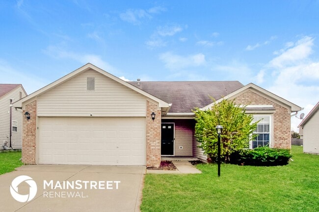 property at 5530 Wood Hollow Dr