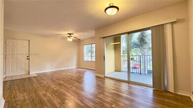 4220 San Marino Blvd in West Palm Beach, FL - Building Photo - Building Photo