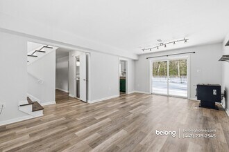 15390 Matthews Manor Rd in Newburg, MD - Foto de edificio - Building Photo