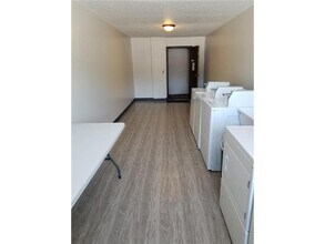 417 S Wasson Ln in River Falls, WI - Building Photo - Building Photo