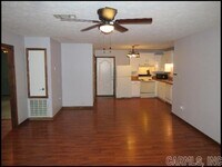 504 S Pool St photo'