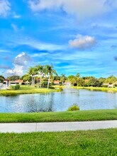 1584 SW Crossing Cir in Palm City, FL - Building Photo - Building Photo