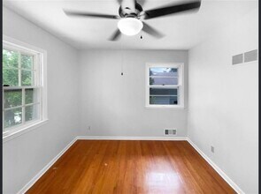 119 W 104th Ter in Kansas City, MO - Building Photo - Building Photo