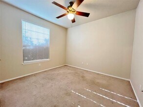 7912 Mirror Rock Ln in Denton, TX - Building Photo - Building Photo