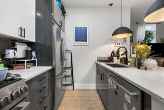 300 Somerville Ave in Somerville, MA - Building Photo - Building Photo