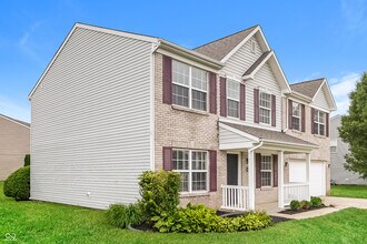 2361 S Wildflower Ln in New Palestine, IN - Building Photo - Building Photo