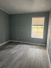 9302 Ashley Oaks Ct in Tampa, FL - Building Photo - Building Photo