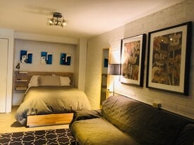 4418 Greenwich Pky NW in Washington, DC - Building Photo