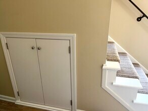 1198 Pennsbury Blvd in Pittsburgh, PA - Building Photo - Building Photo