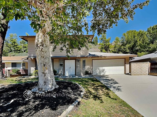 property at 29338 Florabunda Rd