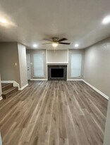 3901 Woodchase Dr in Houston, TX - Building Photo
